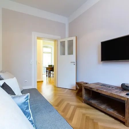 Apartment Qube Bergheim *